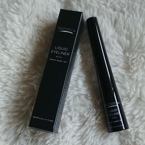 Aesthetica Liquid Eyeliner black
